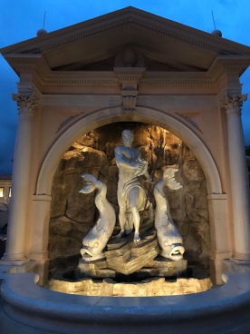 Fontana della piazza